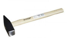 Молоток 1000гр с дер.ручкой  ЭНКОР 23013