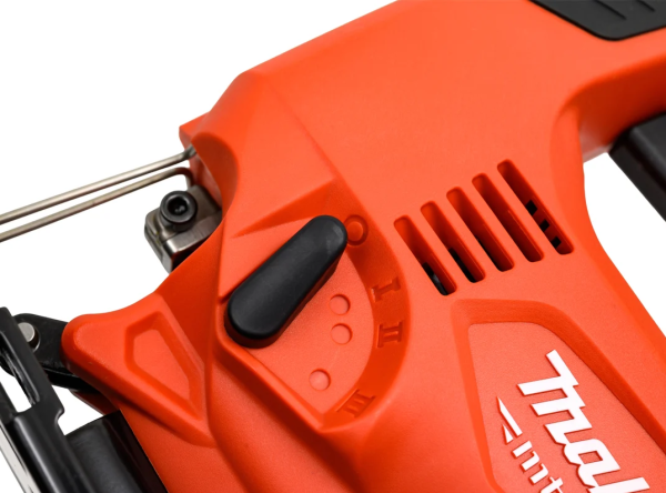 Лобзик электрический MAKITA M4301