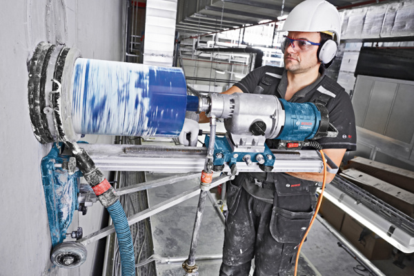 Дрель 3200Вт GDB350WE, с жидкостн. охл,  1 1/4", ф32-350мм, 11,9кг